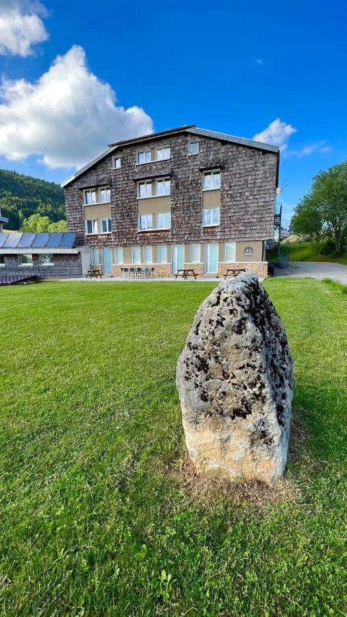 Les Chamois Apartment Lajoux Bagian luar foto