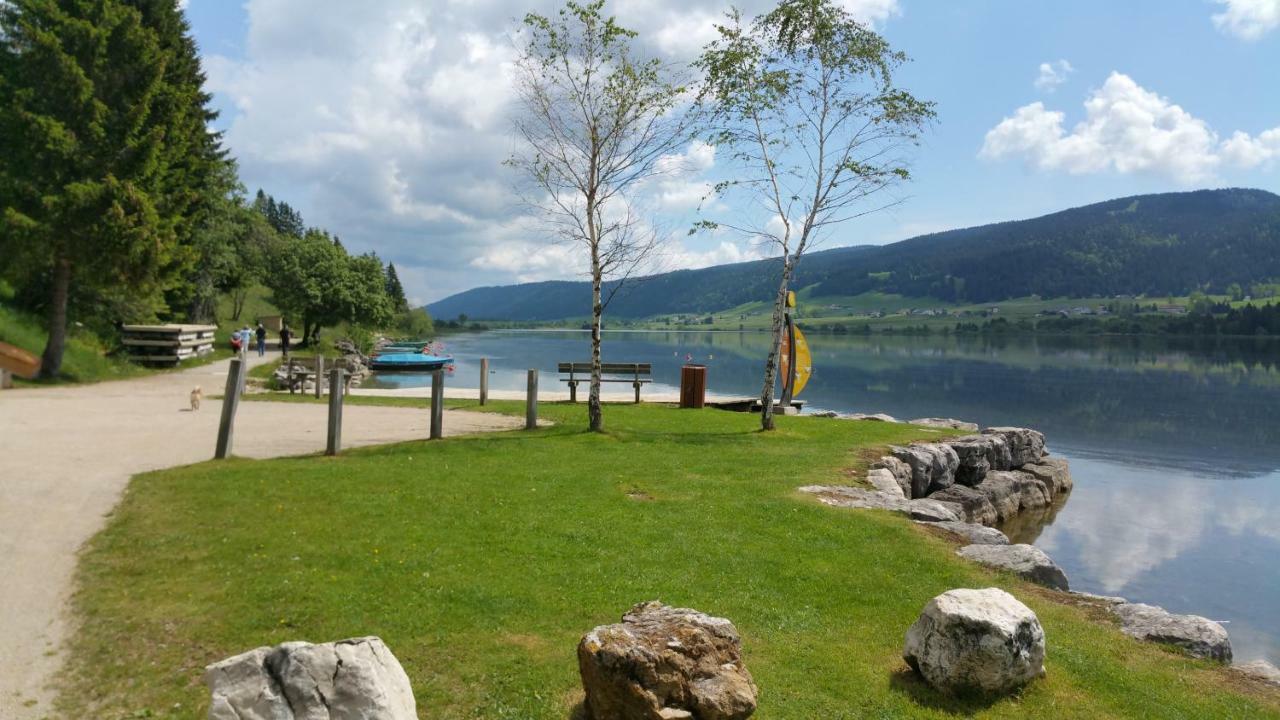 Les Chamois Apartment Lajoux Bagian luar foto